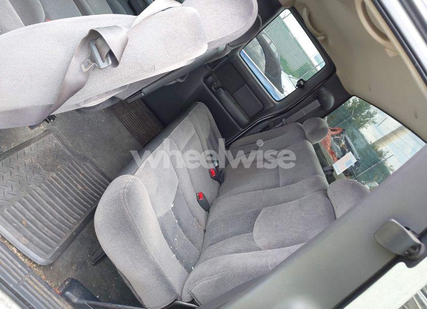 Photo 17 of 2003 Gmc Sierra 1500 SLE (VIN 2GTEK19TX31166361)