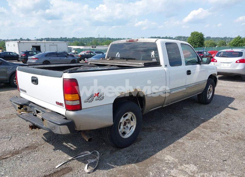 Photo 4 of 2003 Gmc Sierra 1500 SLE (VIN 2GTEK19TX31166361)