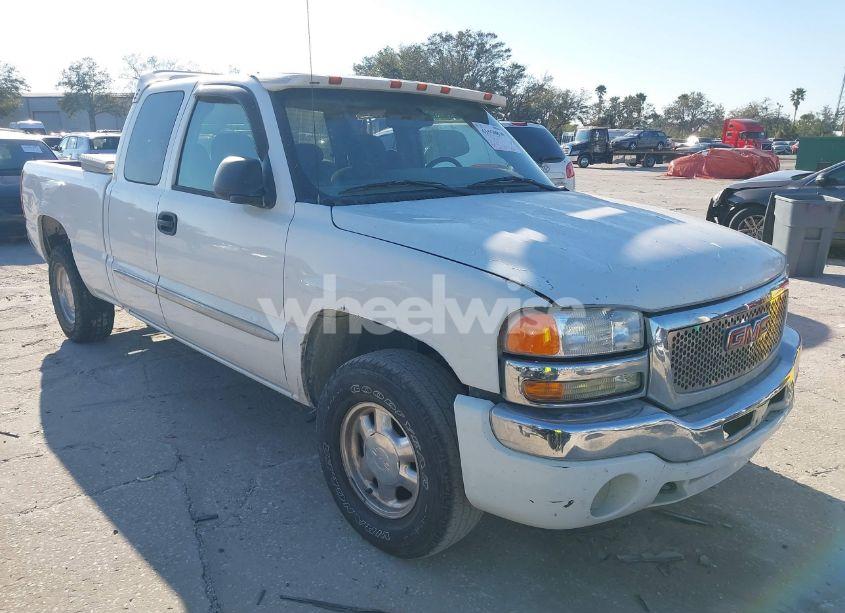 2003 Gmc Sierra 1500 SLE (VIN 2GTEK19TX31344740) main photo