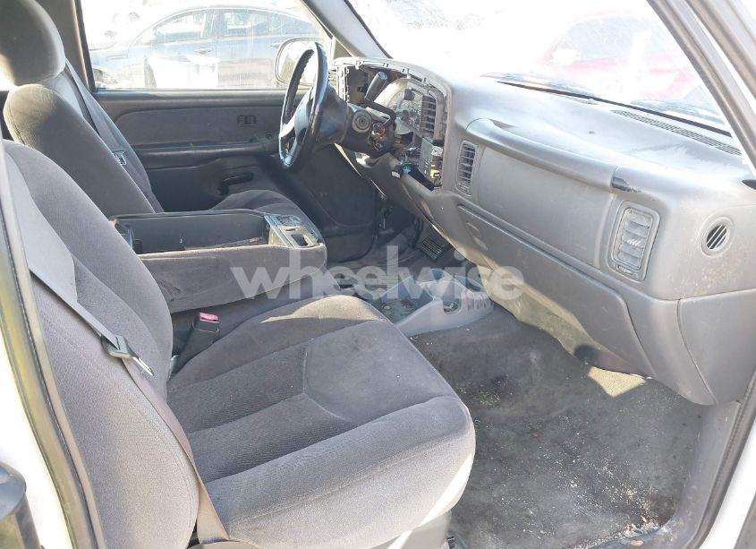 Photo 5 of 2003 Gmc Sierra 1500 SLE (VIN 2GTEK19TX31344740)