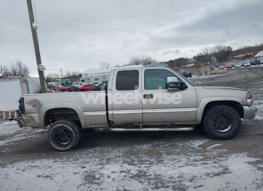Photo 13 of 2001 Gmc Sierra 1500 SLE (VIN 2GTEK19V211281776)