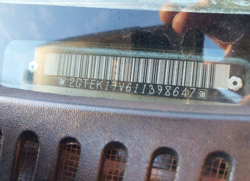 Photo 9 of 2001 Gmc Sierra 1500 SLE (VIN 2GTEK19V611398647)