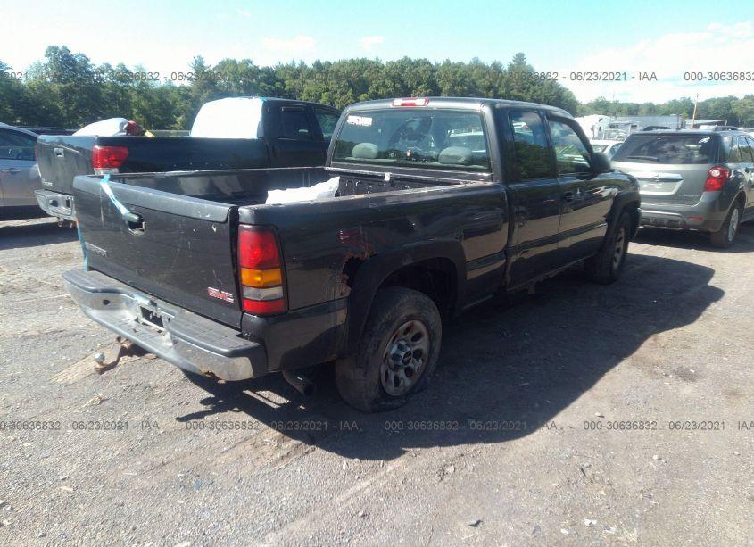 Photo 4 of 2005 Gmc Sierra 1500 WORK TRUCK (VIN 2GTEK19V651339832)