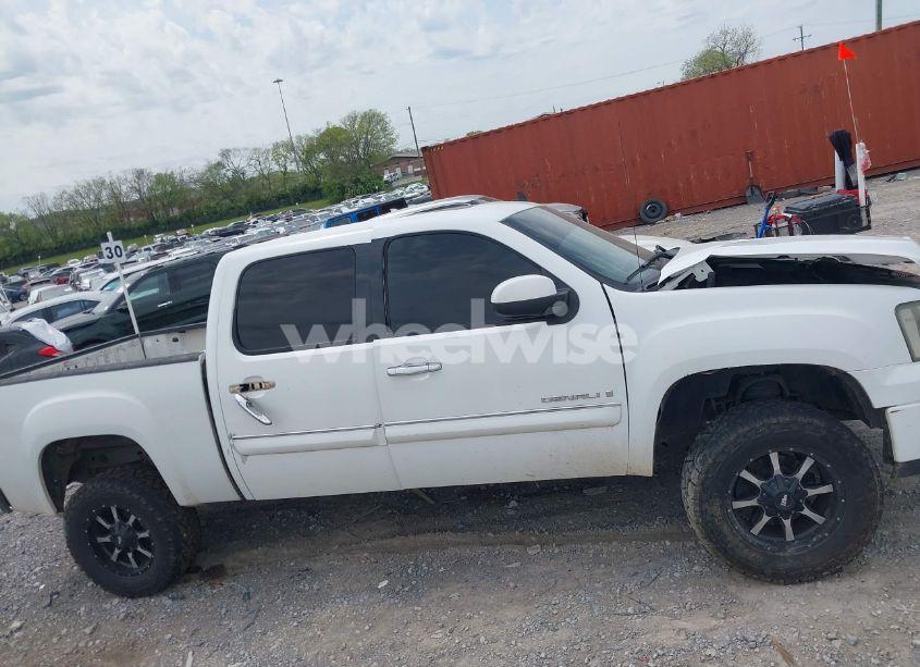 Photo 13 of 2008 Gmc Sierra 1500 DENALI (VIN 2GTEK638881254768)