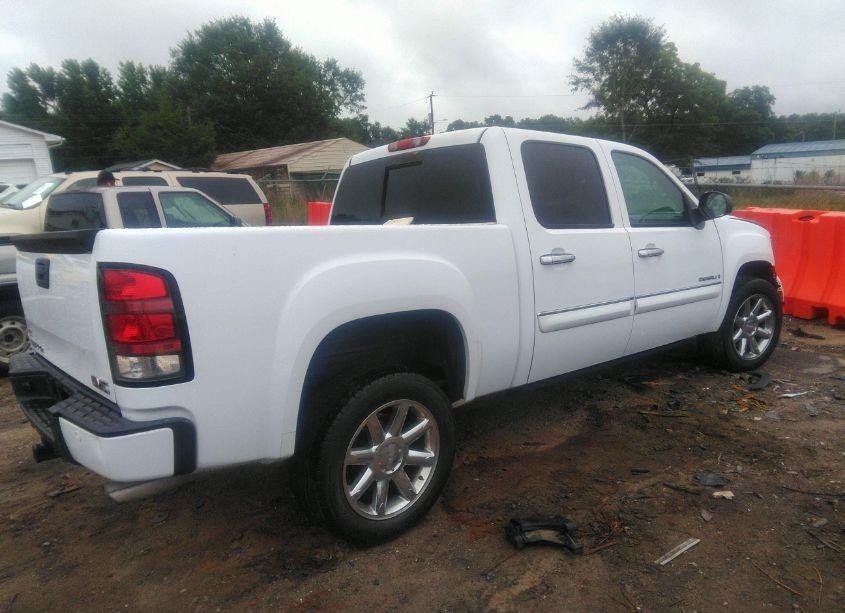 Photo 4 of 2008 Gmc Sierra 1500 DENALI (VIN 2GTEK638981276455)