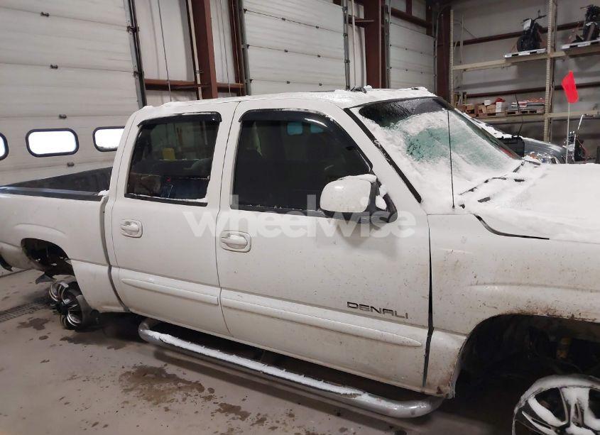 Photo 13 of 2005 Gmc Sierra 1500 DENALI (VIN 2GTEK63N851366908)