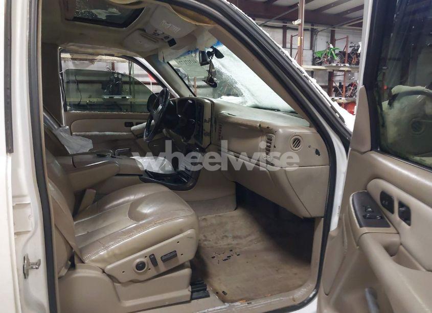 Photo 5 of 2005 Gmc Sierra 1500 DENALI (VIN 2GTEK63N851366908)