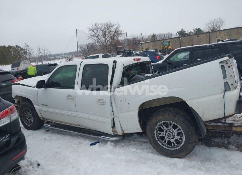 Photo 15 of 2005 Gmc Sierra 1500 DENALI (VIN 2GTEK63NX51355019)