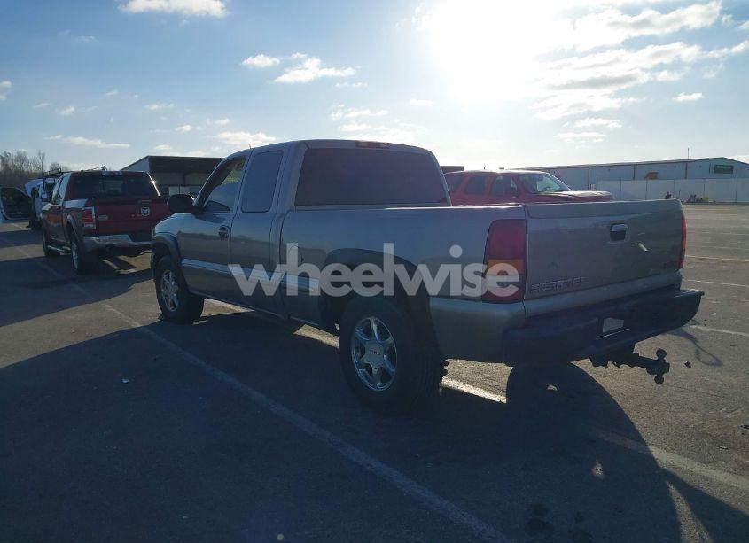 Photo 3 of 2001 Gmc Sierra 1500 C3 (VIN 2GTEK69U711312184)