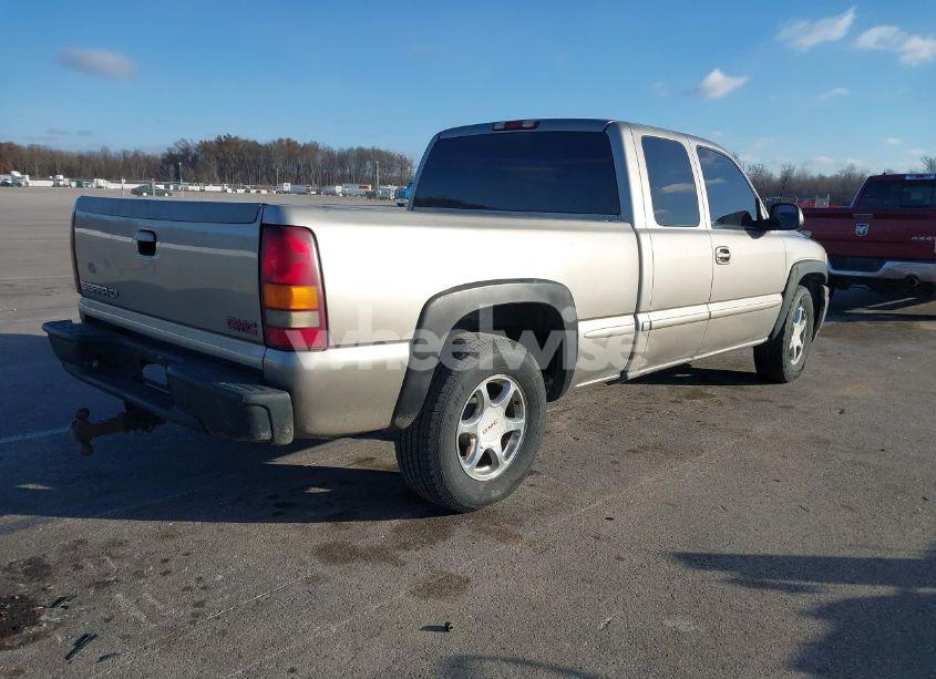 Photo 4 of 2001 Gmc Sierra 1500 C3 (VIN 2GTEK69U711312184)