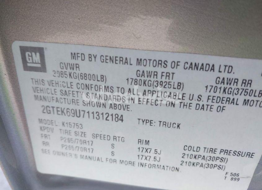 Photo 9 of 2001 Gmc Sierra 1500 C3 (VIN 2GTEK69U711312184)