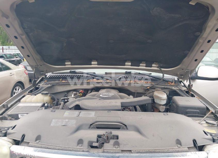 Photo 10 of 2004 Gmc Sierra 1500 DENALI (VIN 2GTFK69U741354475)