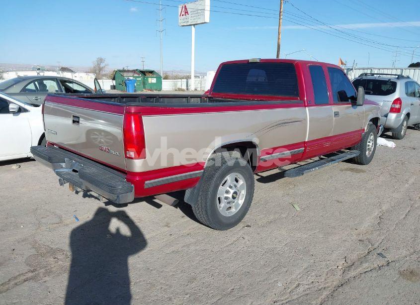 Photo 4 of 1992 Gmc Sierra C2500 (VIN 2GTGC29N9N1539342)