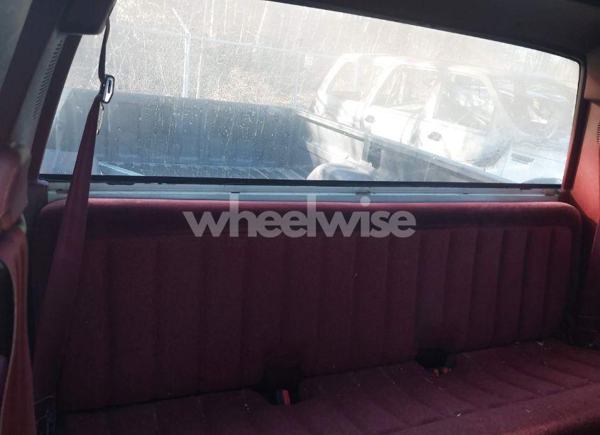 Photo 8 of 1989 Gmc Sierra C3500 (VIN 2GTHC39N1K1566184)