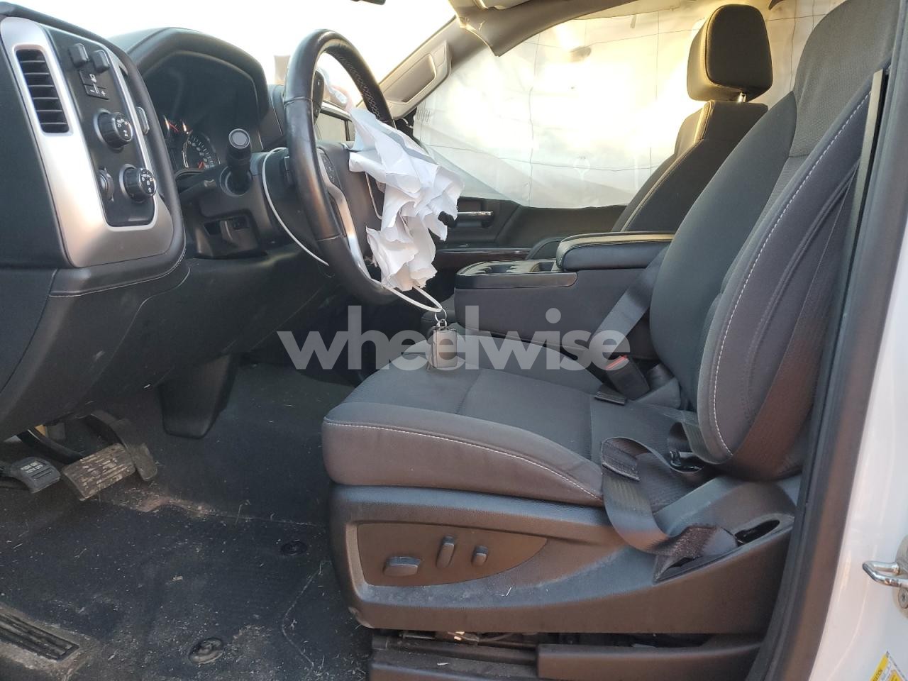 Photo 7 of 2019 GMC SIERRA LIMITED K1500 SLE (VIN 2GTV2MEC0K1199729)