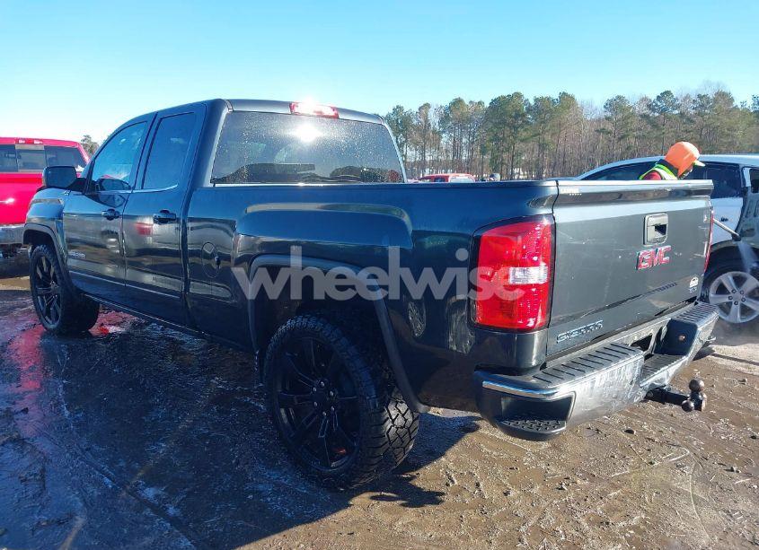 Photo 3 of 2018 Gmc Sierra 1500 SLE (VIN 2GTV2MEC9J1112487)