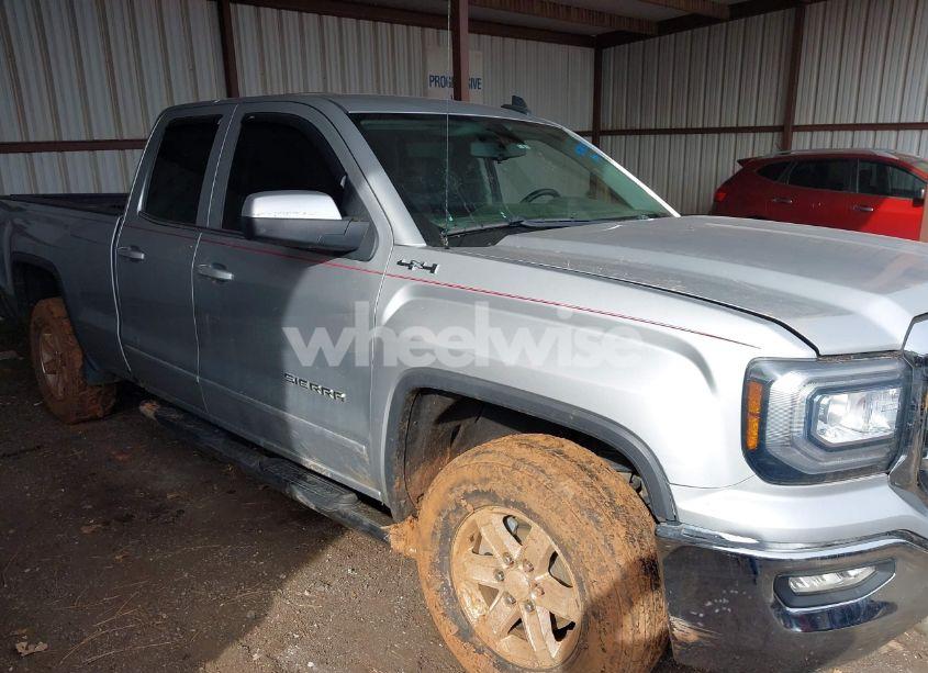 2019 Gmc Sierra 1500 LIMITED SLE (VIN 2GTV2MECXK1174420) main photo