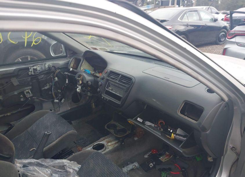 Photo 5 of 1999 Honda Civic CX (VIN 2HGEJ6321XH110193)