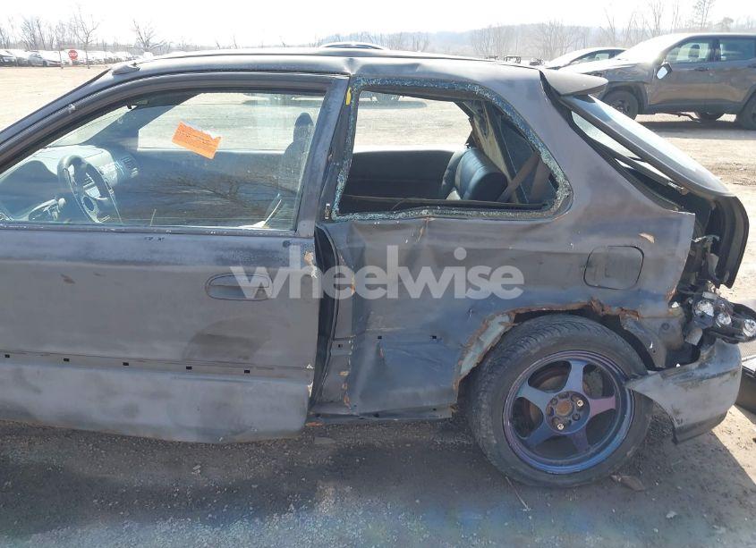 Photo 17 of 1996 Honda Civic DX (VIN 2HGEJ6344TH115500)
