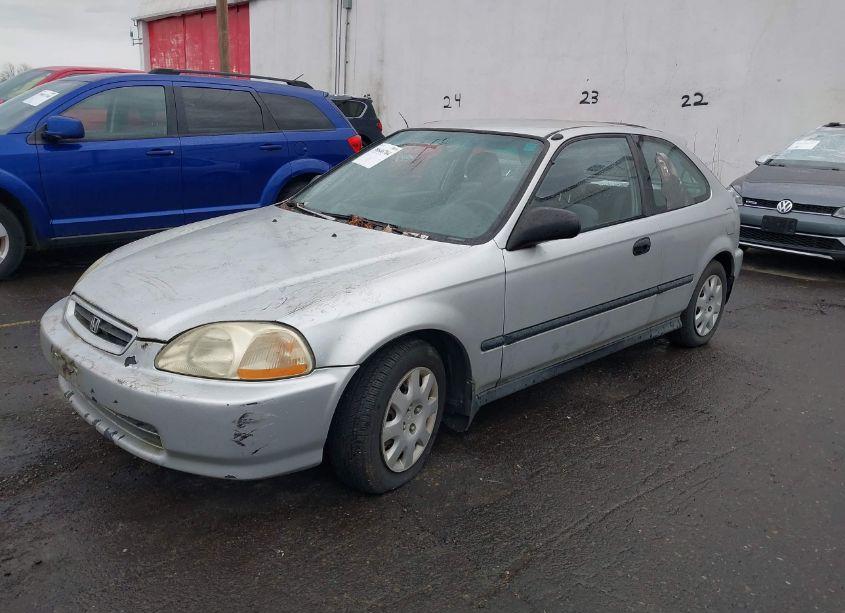 Photo 2 of 1998 Honda Civic DX (VIN 2HGEJ6347WH115155)