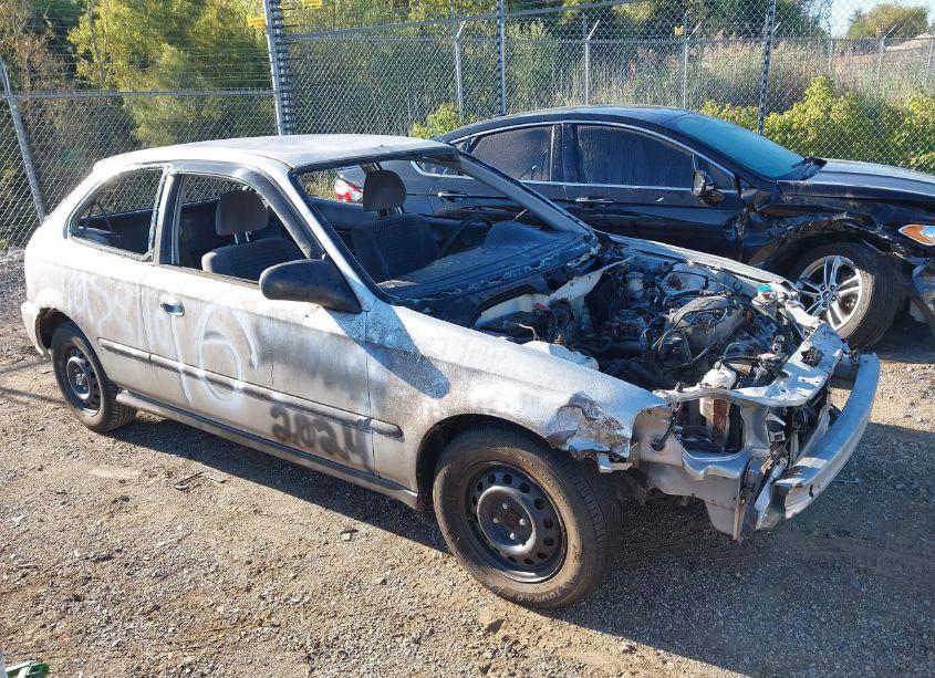 2000 Honda Civic CX (VIN 2HGEJ6422YH103883) main photo