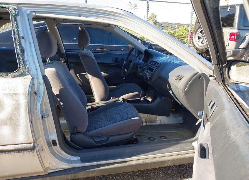 Photo 5 of 2000 Honda Civic CX (VIN 2HGEJ6422YH103883)