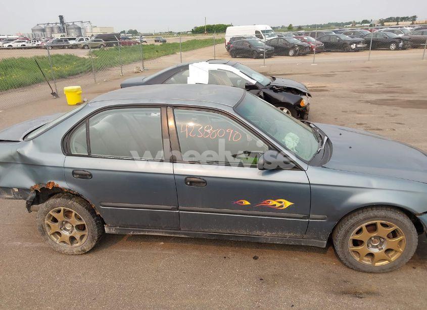 Photo 14 of 1997 Honda Civic DX (VIN 2HGEJ6525VH586800)