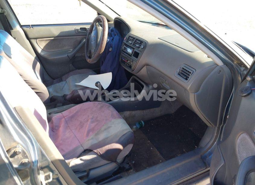 Photo 5 of 1997 Honda Civic DX (VIN 2HGEJ6527VH525464)