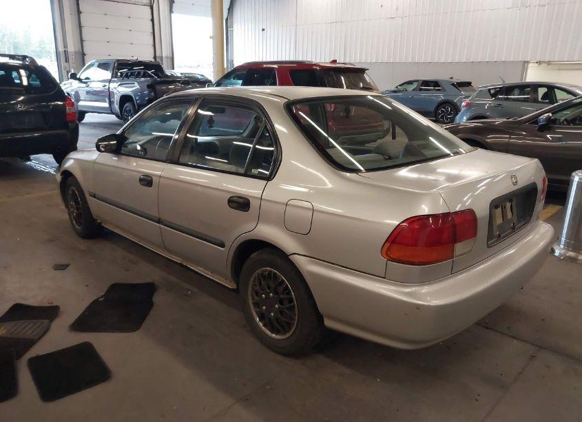 Photo 3 of 1998 Honda Civic DX (VIN 2HGEJ652XWH557133)