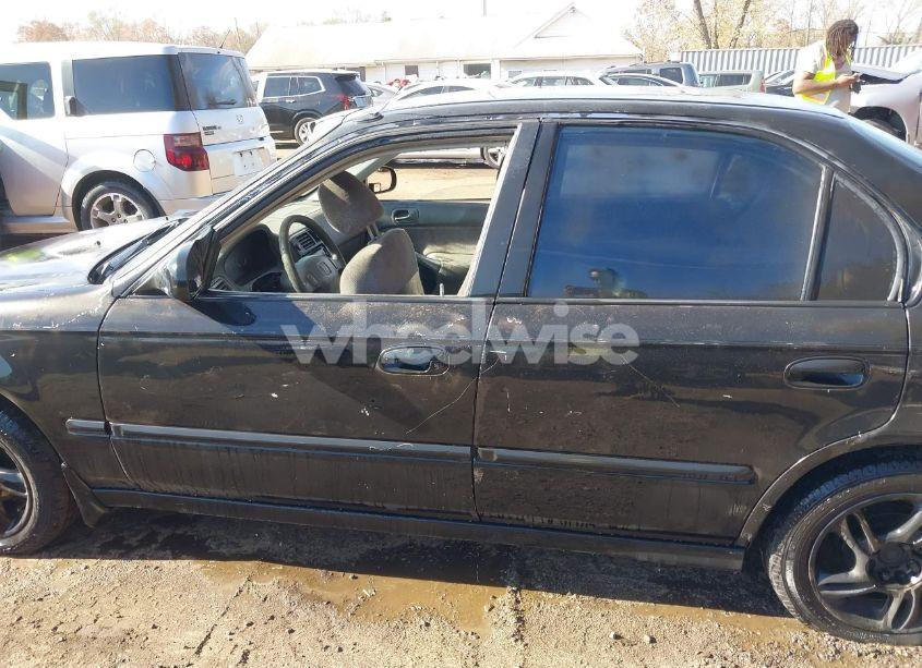 Photo 13 of 1998 Honda Civic LX (VIN 2HGEJ6573WH557874)