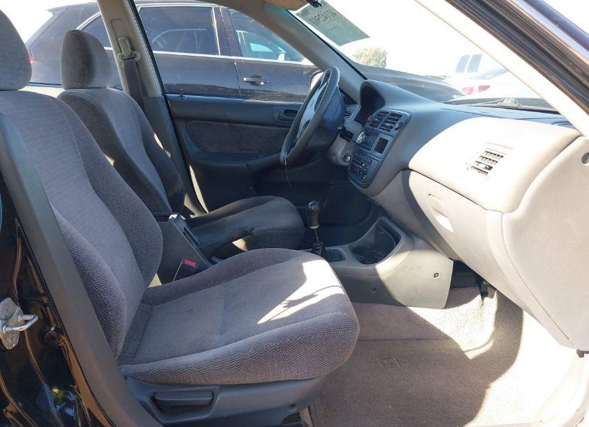 Photo 5 of 1998 Honda Civic LX (VIN 2HGEJ6574WH590303)