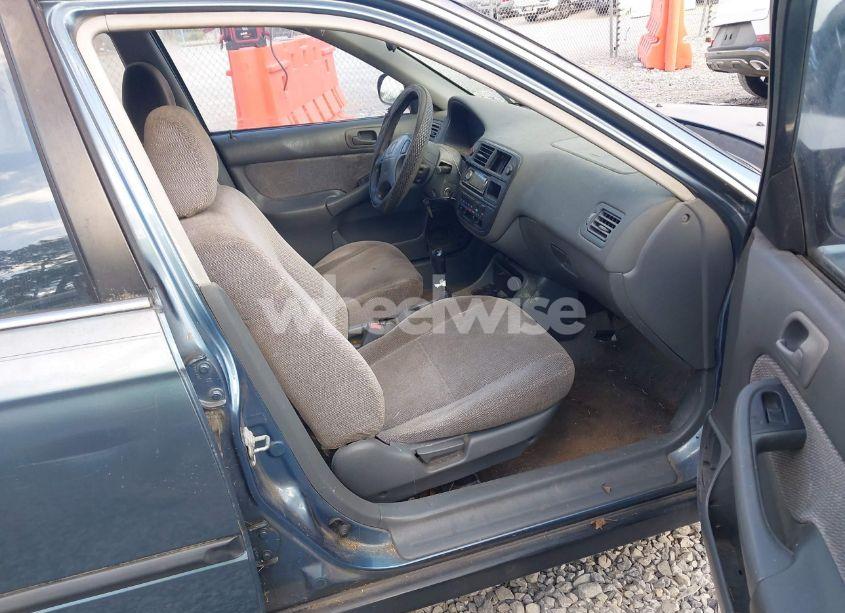 Photo 5 of 1998 Honda Civic LX (VIN 2HGEJ6575WH582100)