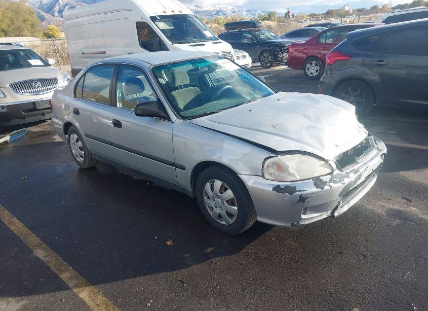 1999 Honda Civic LX (VIN 2HGEJ657XXH504266) main photo