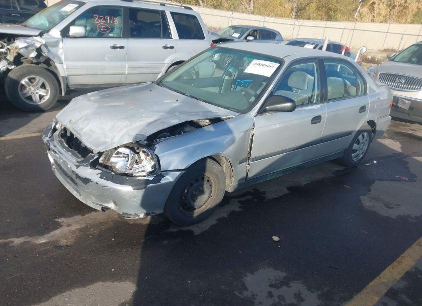 Photo 2 of 1999 Honda Civic LX (VIN 2HGEJ657XXH504266)