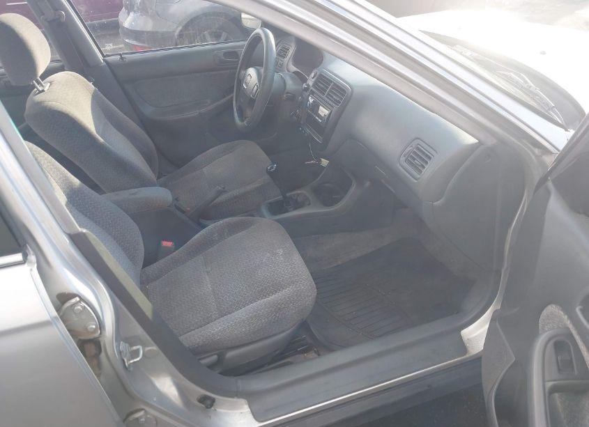 Photo 5 of 1999 Honda Civic LX (VIN 2HGEJ657XXH504266)