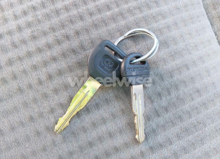 Photo 11 of 2000 Honda Civic VALUE PACKAGE (VIN 2HGEJ6612YH590118)