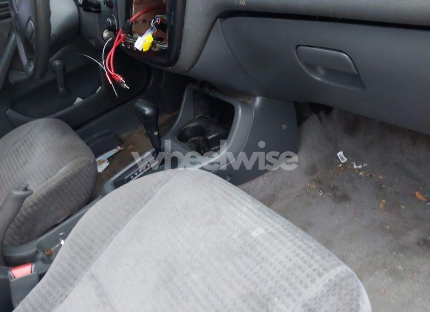 Photo 5 of 1999 Honda Civic VALUE PACKAGE (VIN 2HGEJ6617XH582868)