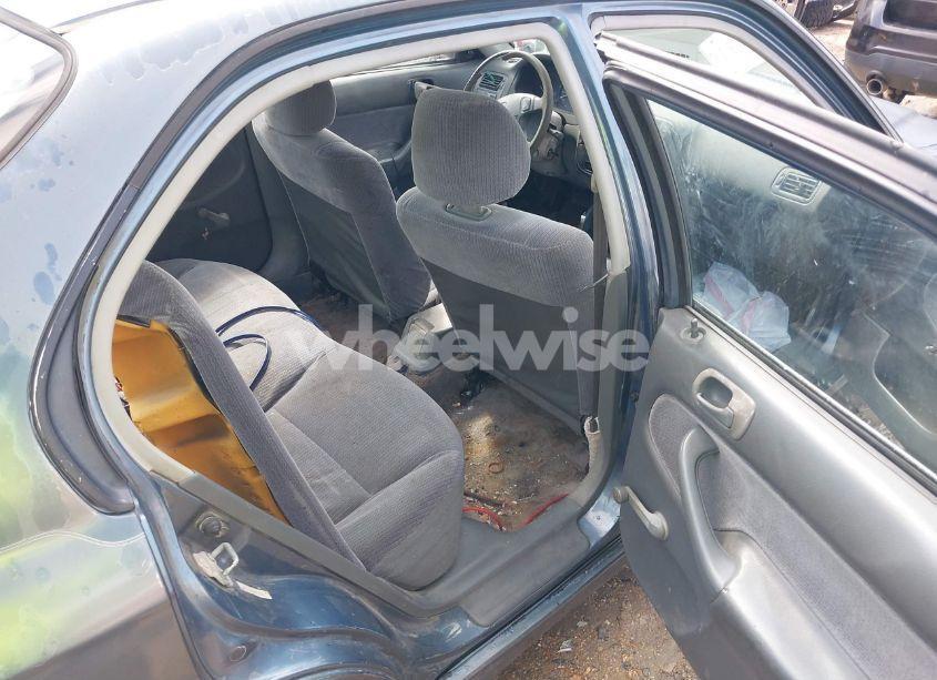 Photo 8 of 1998 Honda Civic DX (VIN 2HGEJ6621WH621140)