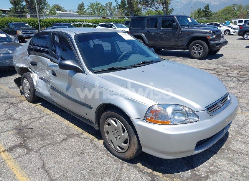 1997 Honda Civic LX (VIN 2HGEJ6670VH570062) main photo
