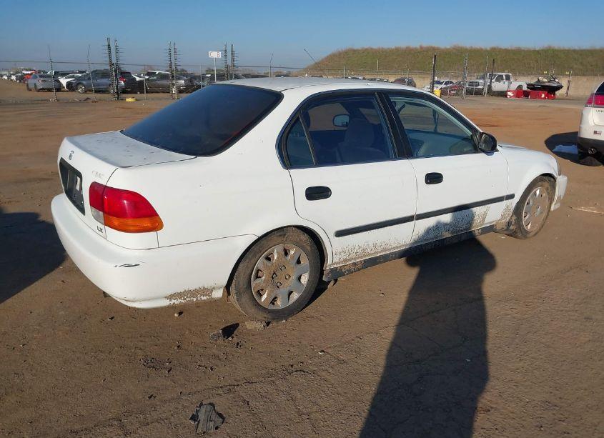 Photo 4 of 1998 Honda Civic LX (VIN 2HGEJ6672WH555645)