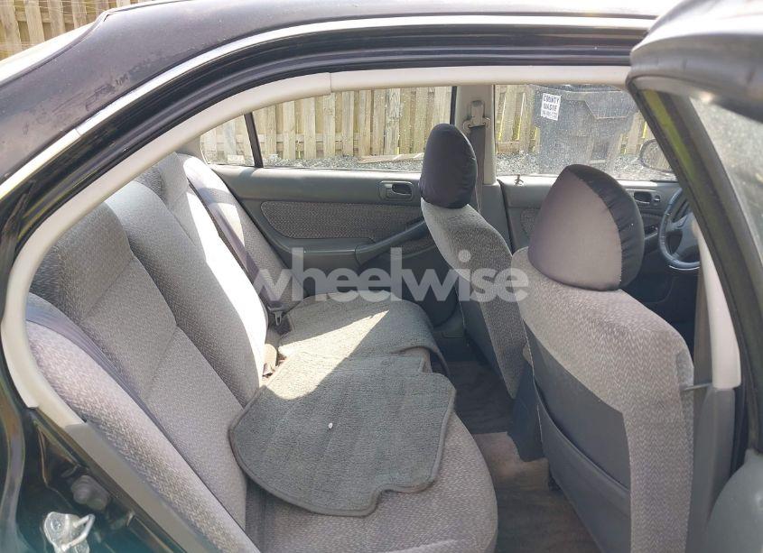 Photo 8 of 1999 Honda Civic LX (VIN 2HGEJ6672XH552777)