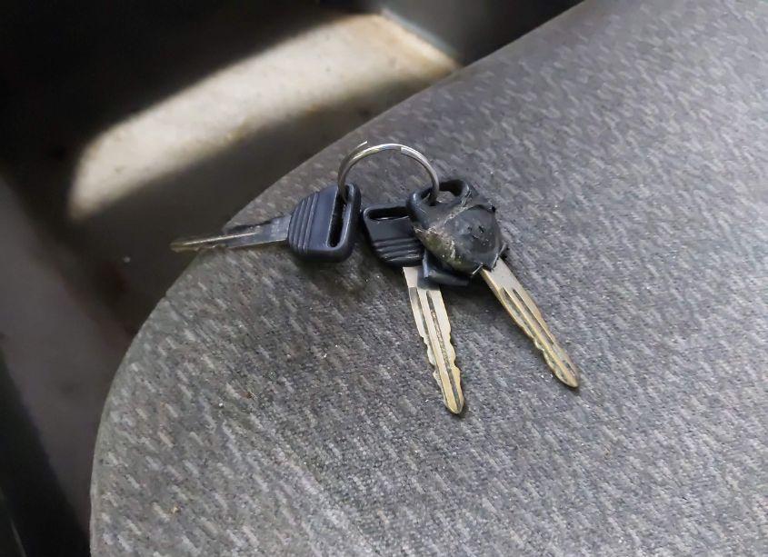 Photo 11 of 2000 Honda Civic LX (VIN 2HGEJ6673YH586714)