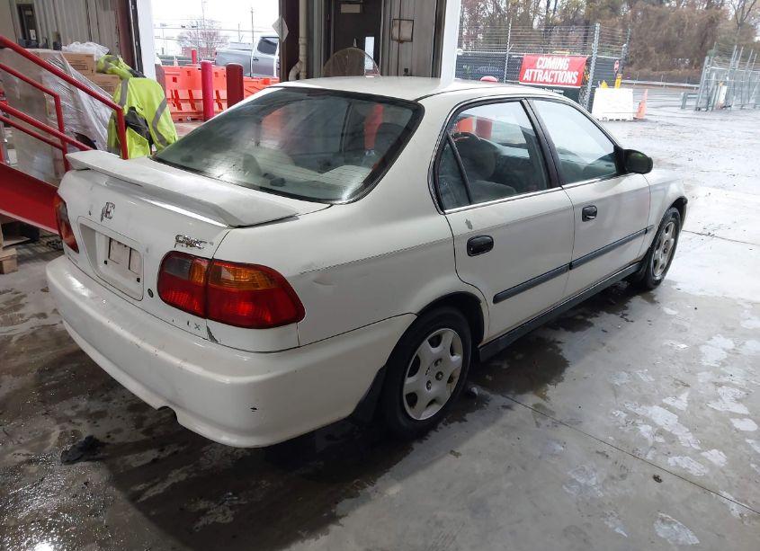 Photo 4 of 2000 Honda Civic LX (VIN 2HGEJ6673YH586714)