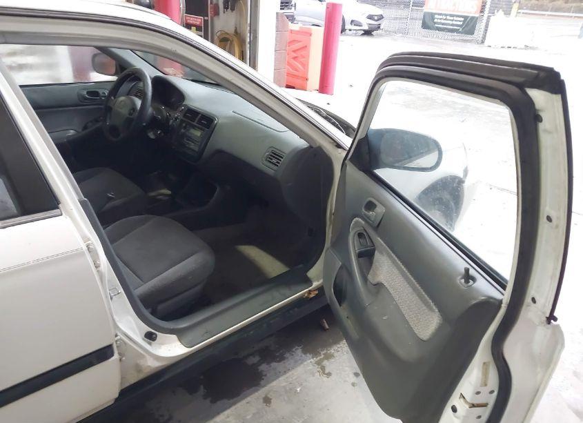 Photo 5 of 2000 Honda Civic LX (VIN 2HGEJ6673YH586714)