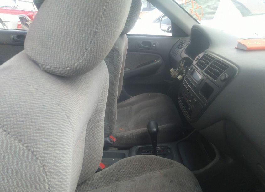 Photo 5 of 1998 Honda Civic LX (VIN 2HGEJ6674WH593409)