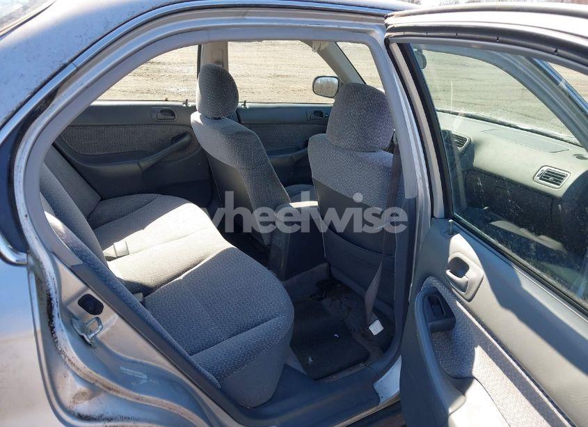 Photo 8 of 1999 Honda Civic LX (VIN 2HGEJ6674XH584081)