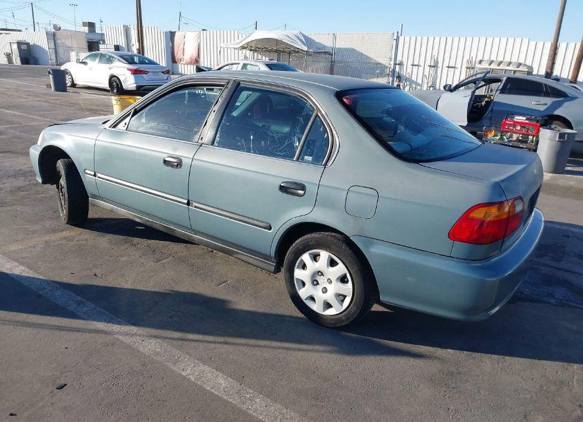 Photo 3 of 1999 Honda Civic LX (VIN 2HGEJ6677XH569820)