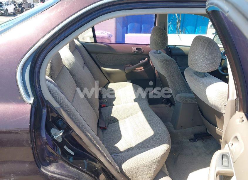 Photo 8 of 2000 Honda Civic LX (VIN 2HGEJ6677YH587297)