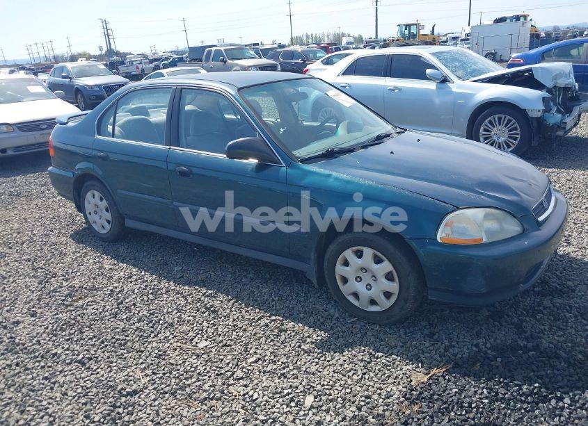 1998 Honda Civic LX (VIN 2HGEJ6678WH512055) main photo