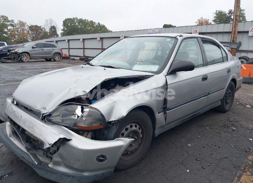 Photo 2 of 1998 Honda Civic LX (VIN 2HGEJ6679WH509570)